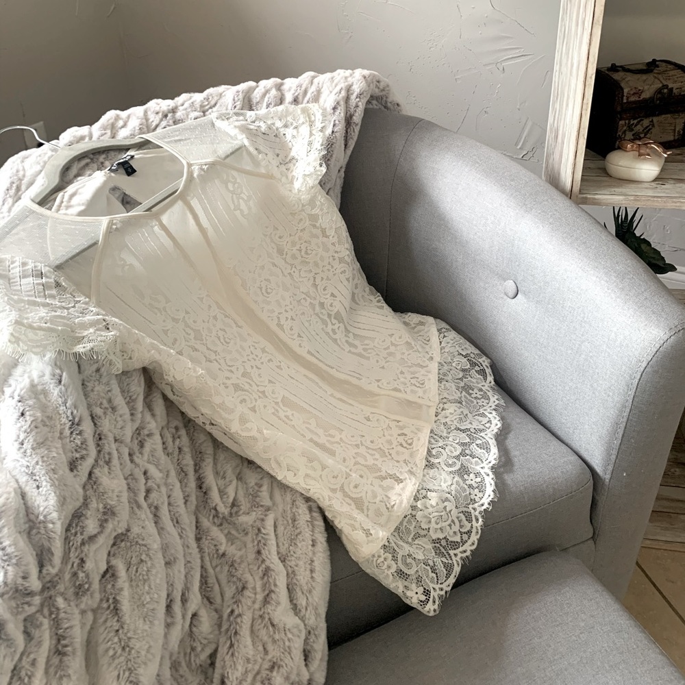 Express Cream Lace Blouse